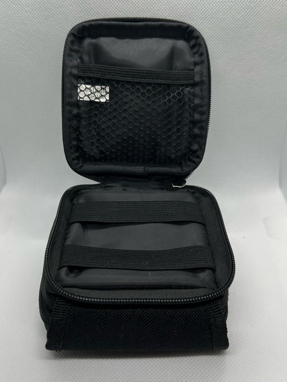 Nintendo Gameboy Advance GBA SP Black Blue Carrying Case Traveler Bag Pelican - Picture 7 of 8